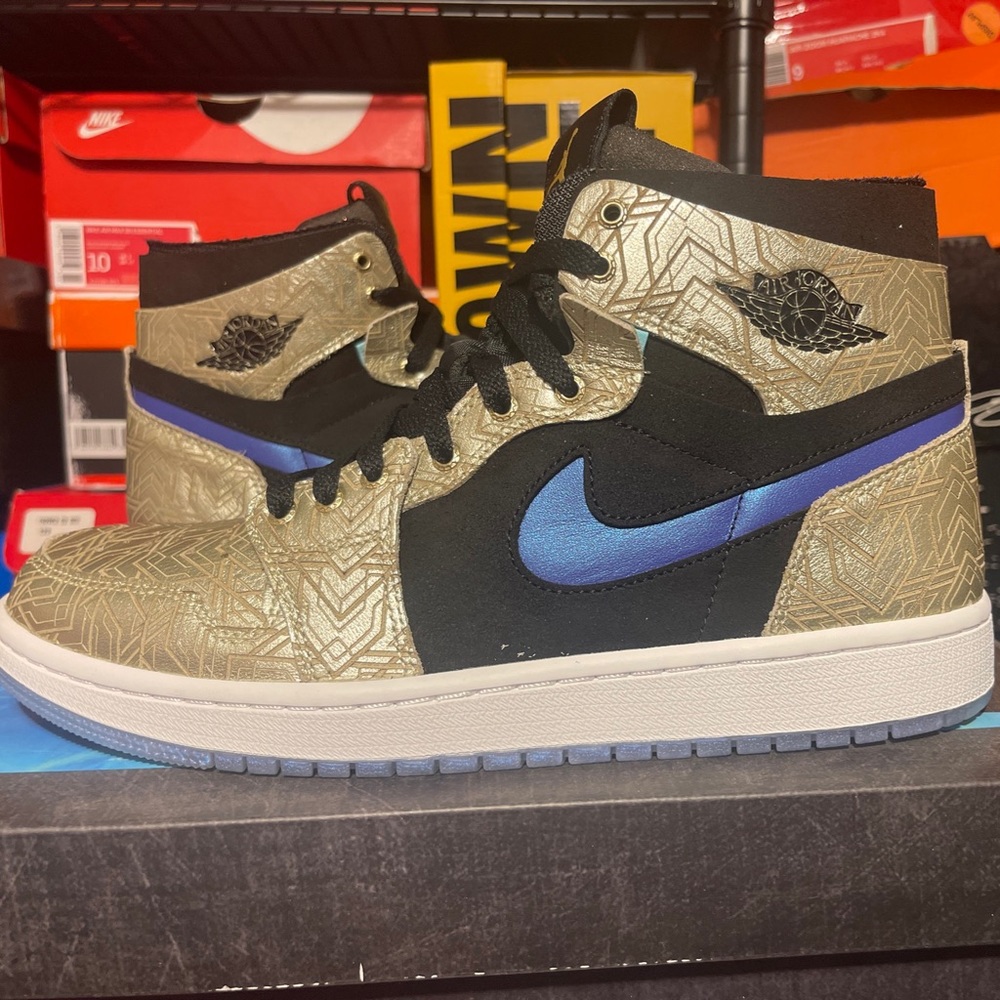 Jordan 1 zoom CMFT size 9.5 … 100 percent authentic and never worn